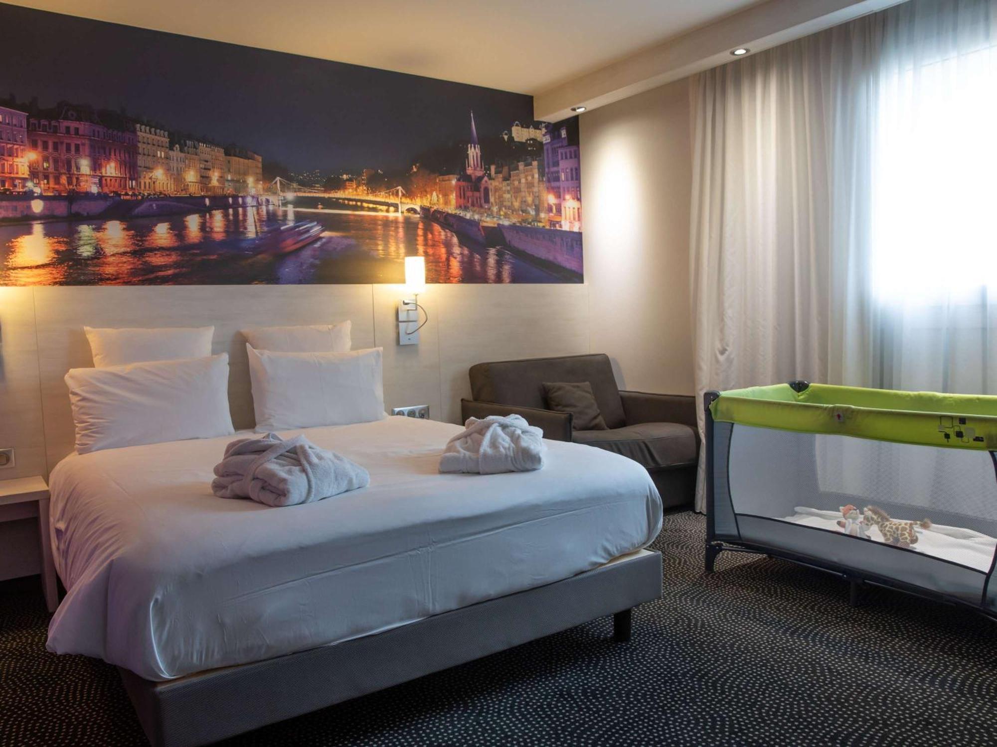 Hotel Mercure Lyon Centre Charpennes Villeurbanne Luaran gambar