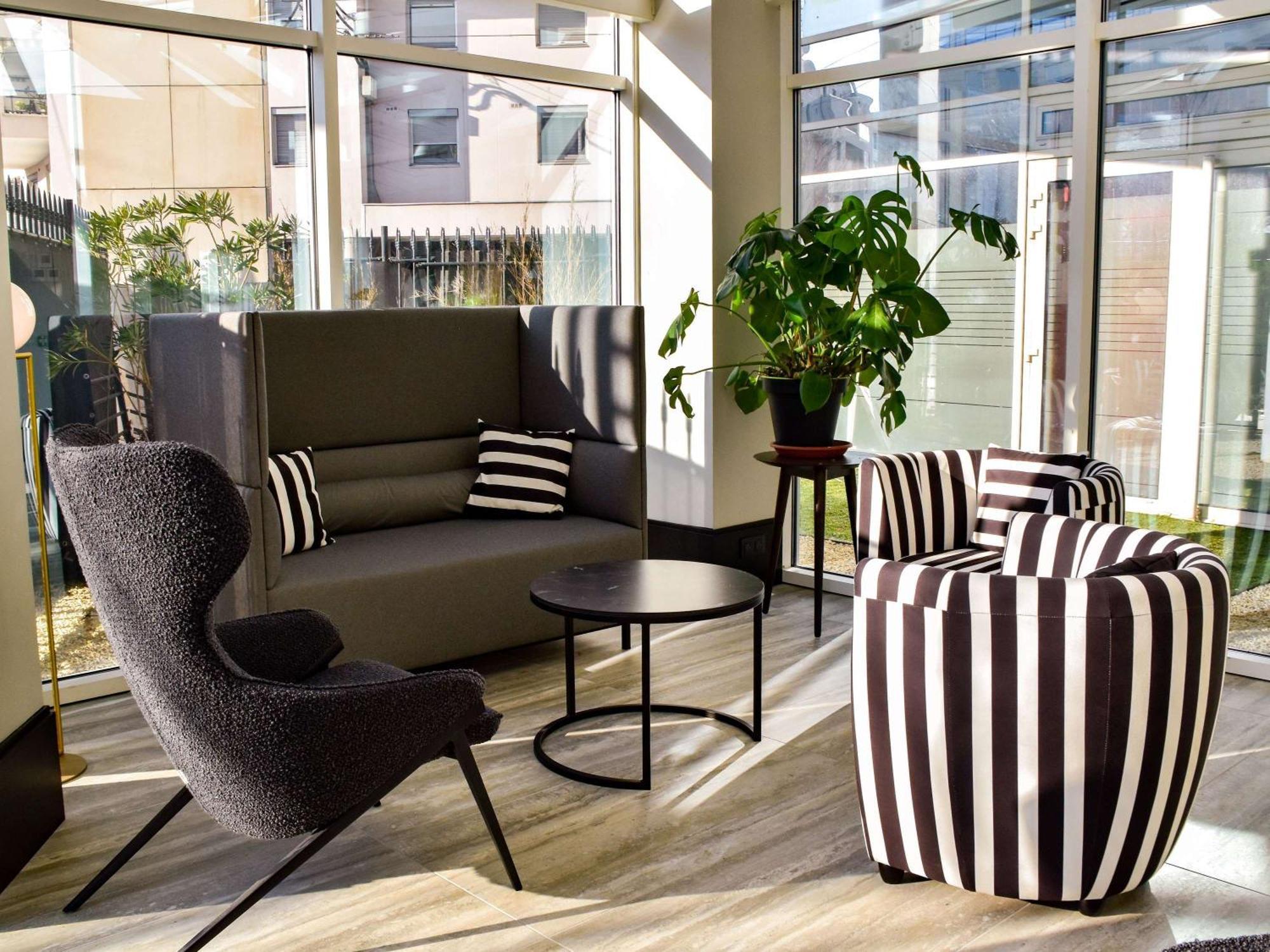 Hotel Mercure Lyon Centre Charpennes Villeurbanne Luaran gambar